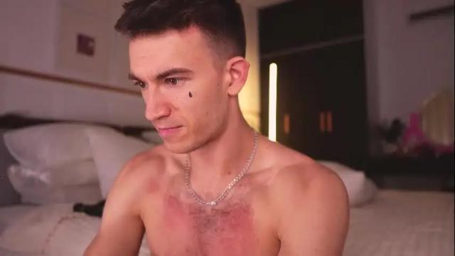 Image 12 of jonnalinaproduction Stream on Chaturbate on 5 months ago