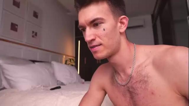 Image 8 of jonnalinaproduction Stream on Chaturbate on 5 months ago