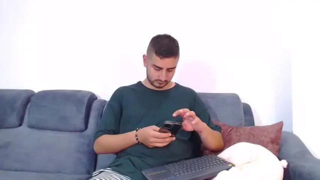 Image 3 of jordy_and_sofi Stream on Chaturbate on 20 months ago
