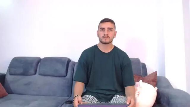 Image 8 of jordy_and_sofi Stream on Chaturbate on 20 months ago