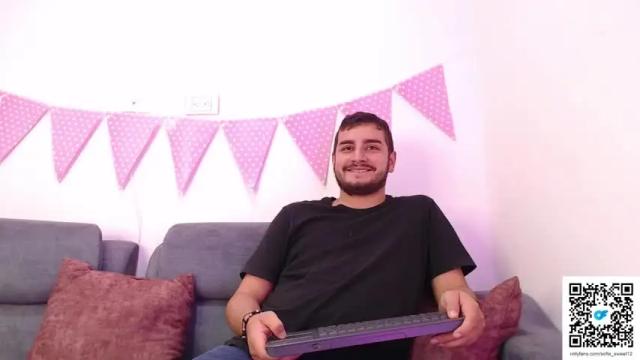 Image 6 of jordy_and_sofi Stream on Chaturbate on 18 months ago