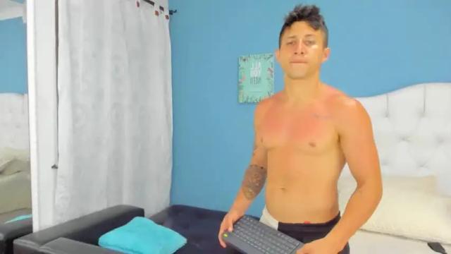 Thumbnail 1, joshuaandjaidy's Stream at Chaturbate, 16 months ago