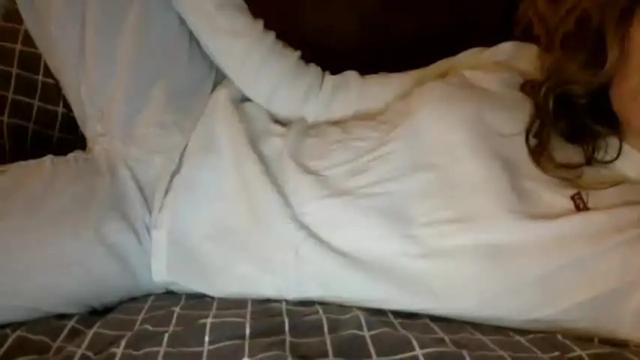 Image 10 of jovovich_milla Stream on Chaturbate on 18 months ago