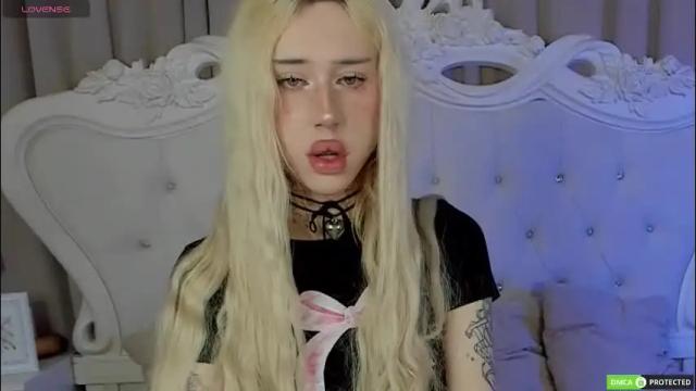 Image 2 of joybarker Stream on Chaturbate on 2 months ago