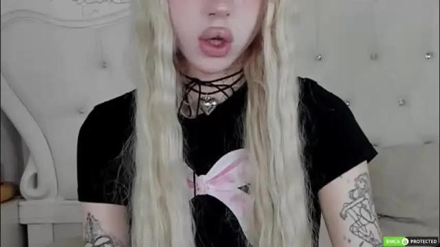 Image 2 of joybarker Stream on Chaturbate on 1 month ago