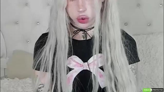 Image 2 of joybarker Stream on Chaturbate on 1 month ago