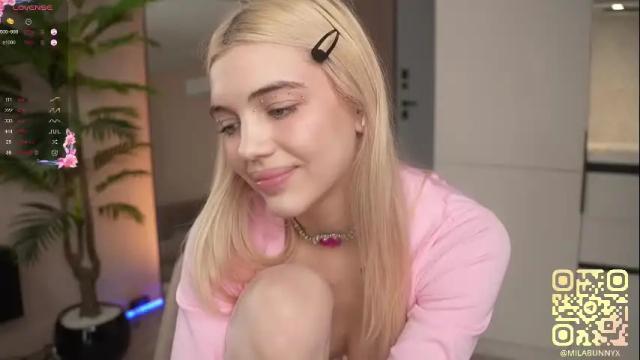 Image 2 of joybunny Stream on Chaturbate on 24 days ago