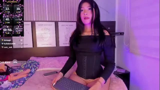 Image 2 of joyce_banners Stream on Chaturbate on 2 days ago