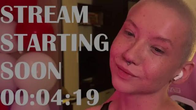 Image 3 of joyce_treier Stream on Chaturbate on 14 months ago