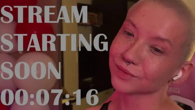 Image 3 of joyce_treier Stream on Chaturbate on 13 months ago