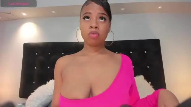Image 10 of joyceparker_ Stream on Chaturbate on 17 months ago