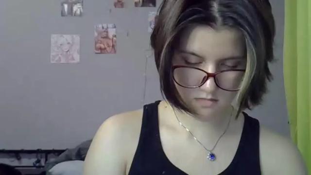 Thumbnail 1, joyful_kitty's Stream at Chaturbate, 13 months ago