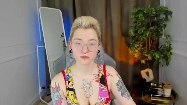 Image 6 of joyful_ruth Stream on Chaturbate on 15 months ago