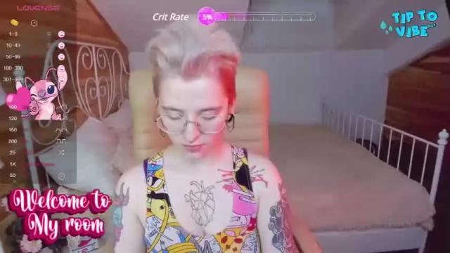 Image 2 of joyful_ruth Stream on Chaturbate on 13 months ago