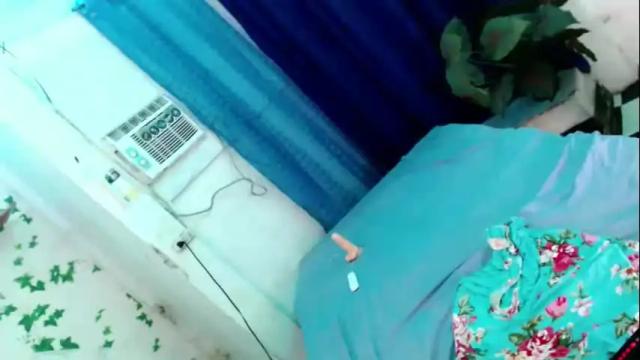 Image 6 of joyfulcock69_joyce Stream on Chaturbate on 27 days ago