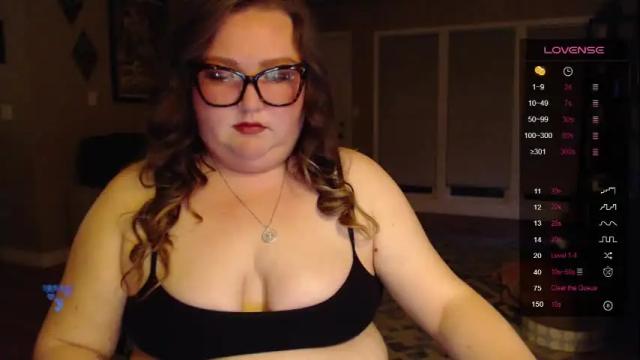 Image 3 of joyspareoh Stream on Chaturbate on 25 days ago