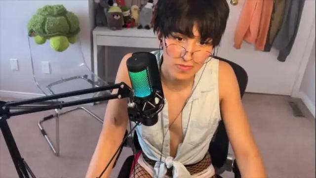 Image 10 of joystickjackie Stream on Chaturbate on 5 months ago