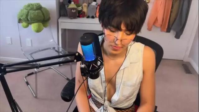 Image 11 of joystickjackie Stream on Chaturbate on 5 months ago