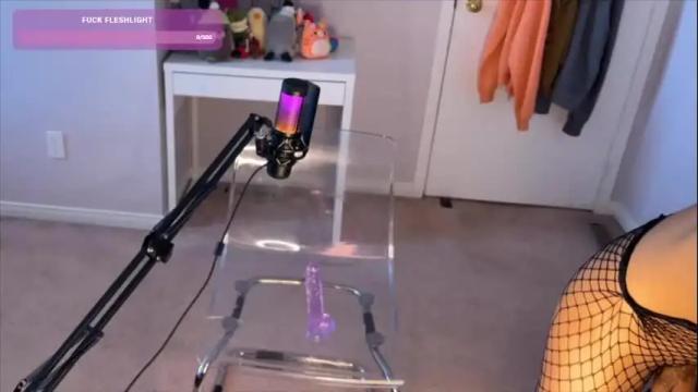 Image 3 of joystickjackie Stream on Chaturbate on 5 months ago