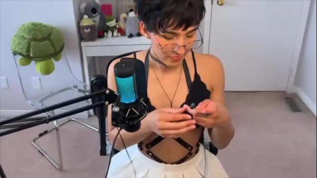 Image 2 of joystickjackie Stream on Chaturbate on 16 days ago