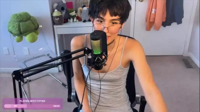 Image 6 of joystickjackie Stream on Chaturbate on 10 days ago