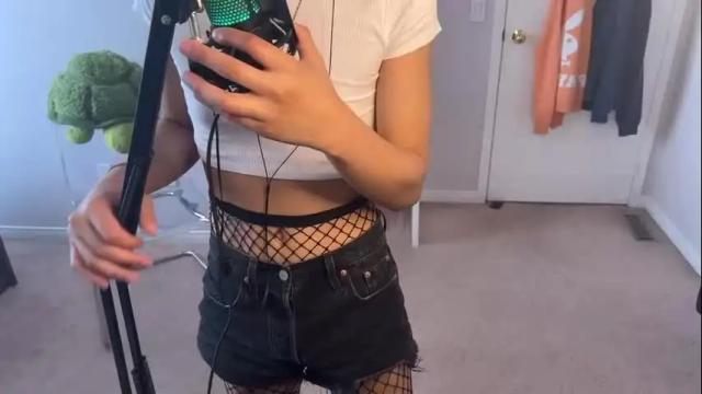 Image 2 of joystickjackie Stream on Chaturbate on 3 months ago