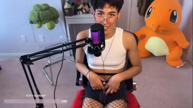 Thumbnail 1, joystickjackie's Stream at Chaturbate, 1 month ago
