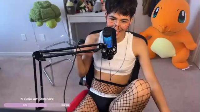 Image 11 of joystickjackie Stream on Chaturbate on 1 month ago