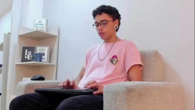 Image 4 of jp_colleman Stream on Chaturbate on 1 month ago