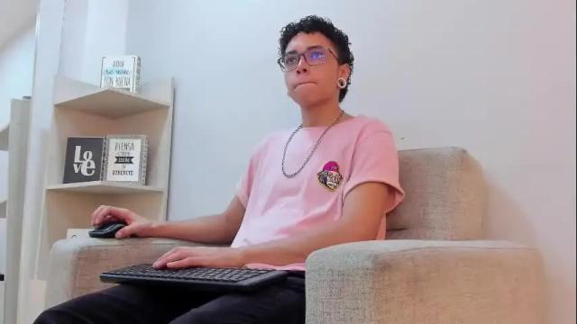 Image 7 of jp_colleman Stream on Chaturbate on 1 month ago