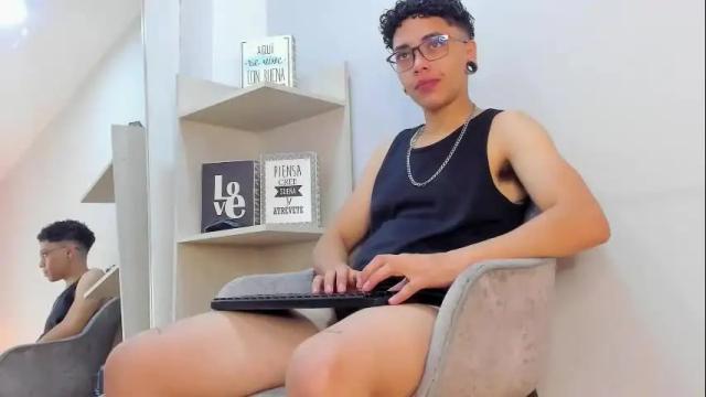 Image 6 of jp_colleman Stream on Chaturbate on 1 month ago