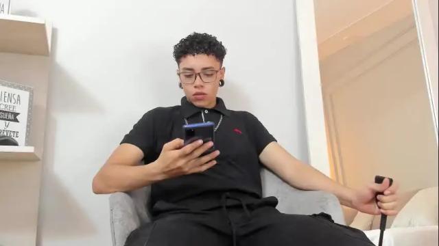 Image 10 of jp_colleman Stream on Chaturbate on 1 month ago