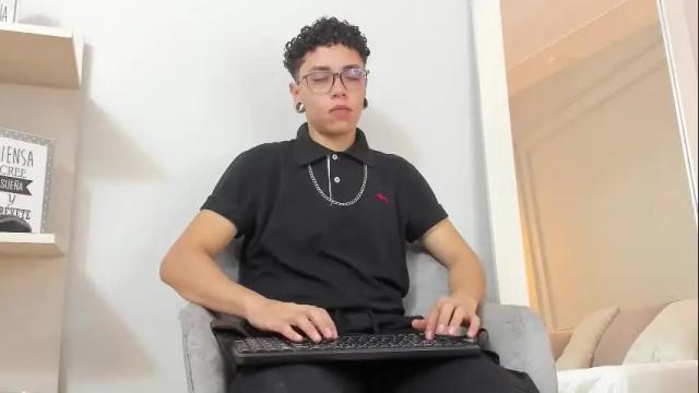 Image 7 of jp_colleman Stream on Chaturbate on 1 month ago
