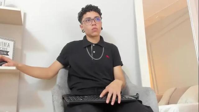 Image 8 of jp_colleman Stream on Chaturbate on 1 month ago