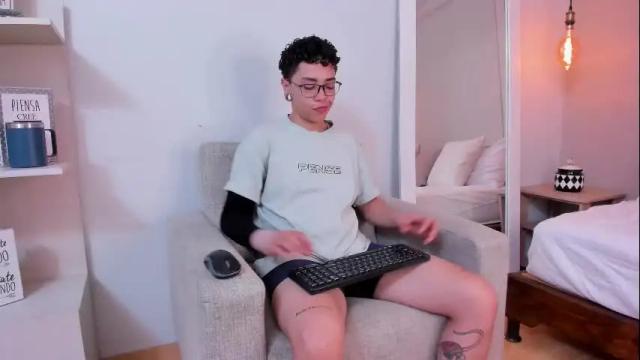 Image 2 of jp_colleman Stream on Chaturbate on 14 days ago