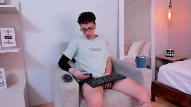 Image 3 of jp_colleman Stream on Chaturbate on 14 days ago