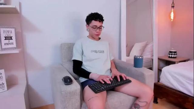 Image 6 of jp_colleman Stream on Chaturbate on 14 days ago