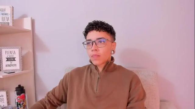 Image 10 of jp_colleman Stream on Chaturbate on 1 month ago