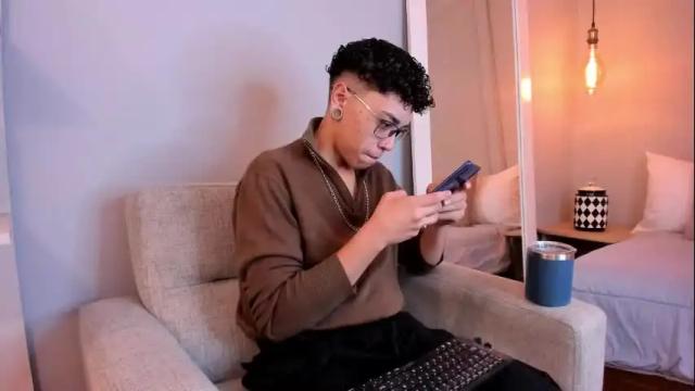 Image 6 of jp_colleman Stream on Chaturbate on 12 days ago