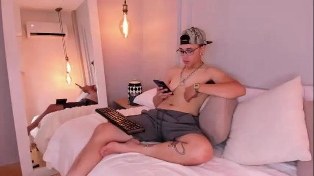 Image 10 of jp_colleman Stream on Chaturbate on 5 months ago