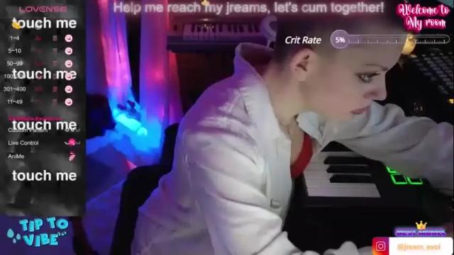 Image 3 of jream_evol Stream on Chaturbate on 16 months ago