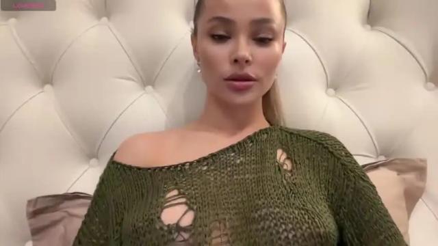 Image 3 of js_girls Stream on Chaturbate on 14 months ago