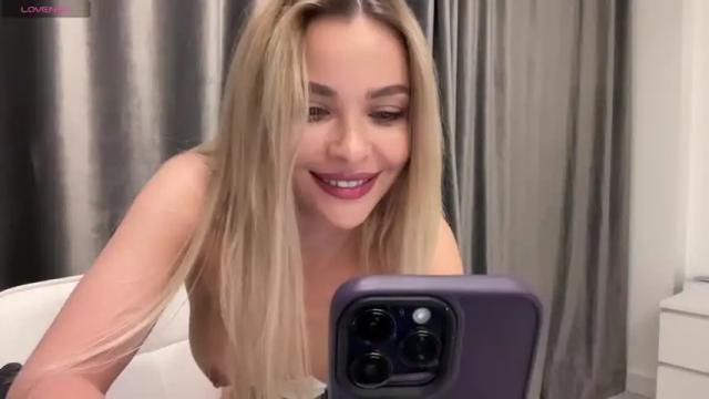 Image 11 of js_girls Stream on Chaturbate on 12 months ago