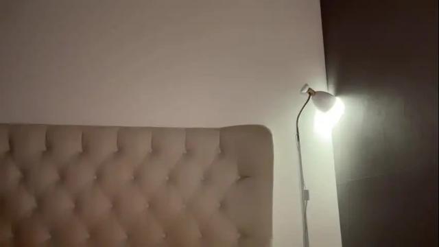 Image 4 of js_girls Stream on Chaturbate on 2 days ago
