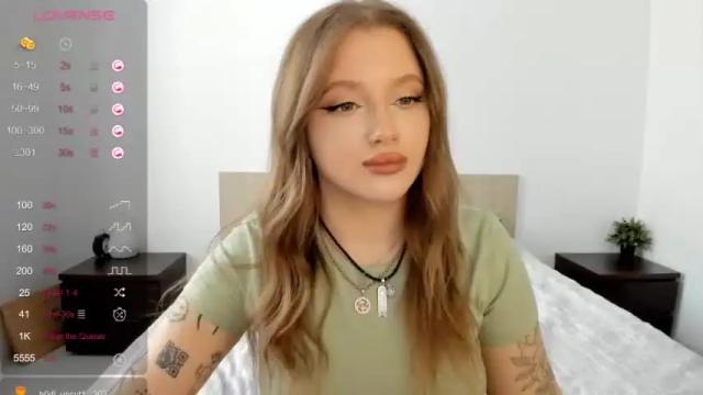 Image 2 of ju_lii Stream on Chaturbate on 13 months ago