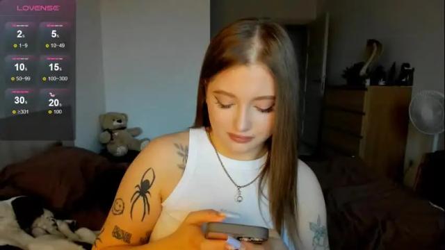Image 4 of ju_lii Stream on Chaturbate on 1 month ago