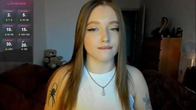 Image 8 of ju_lii Stream on Chaturbate on 1 month ago