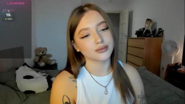 Image 6 of ju_lii Stream on Chaturbate on 1 month ago