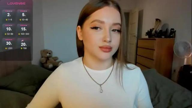 Image 11 of ju_lii Stream on Chaturbate on 1 month ago