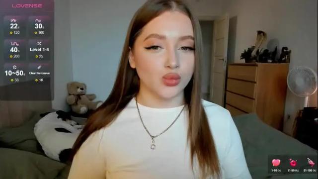 Image 3 of ju_lii Stream on Chaturbate on 1 month ago